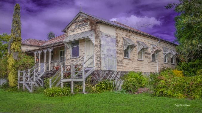 Former Kerry Bridge Hotel