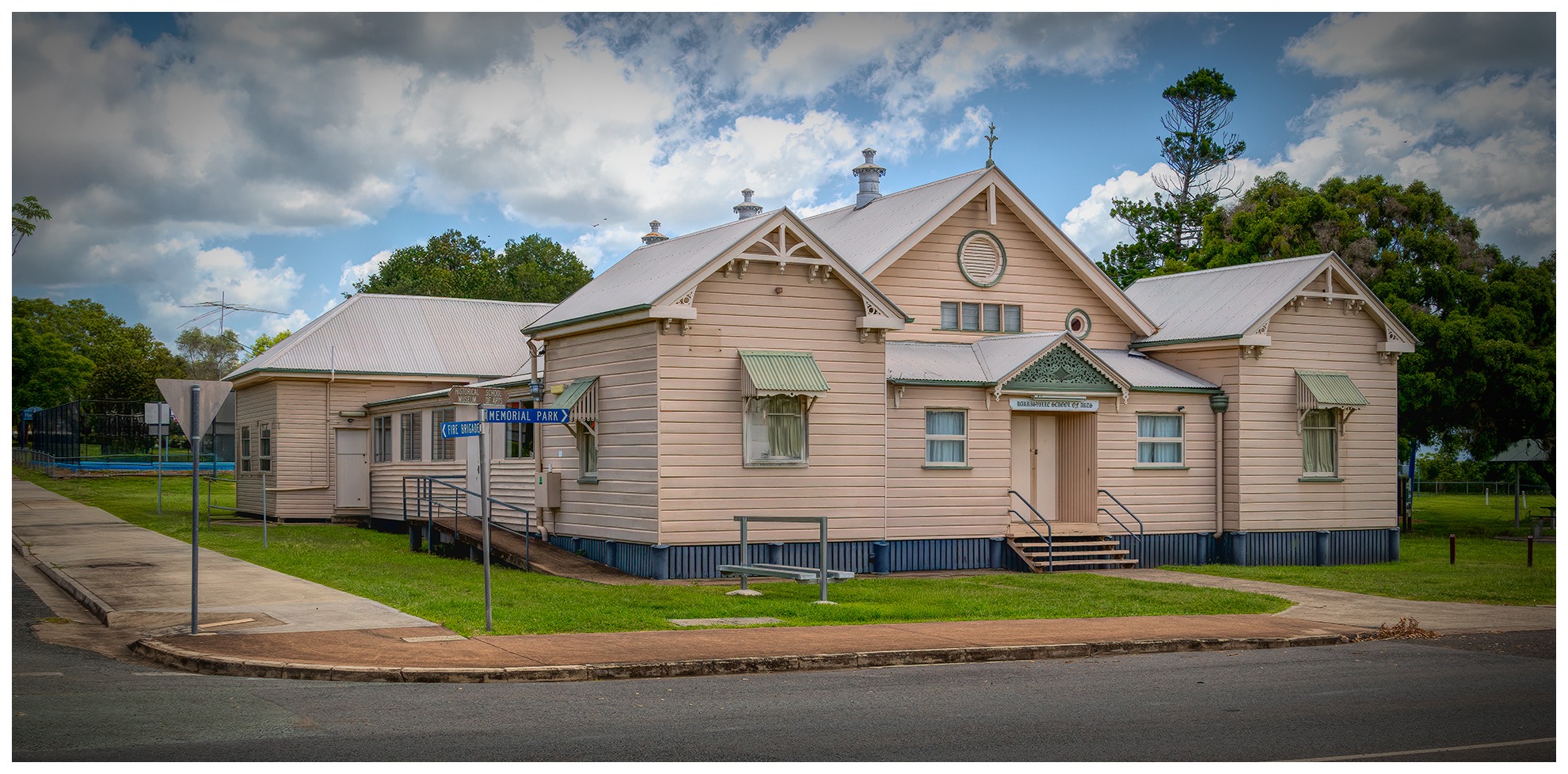 The Arts Centre, Harrisville, Suggpix